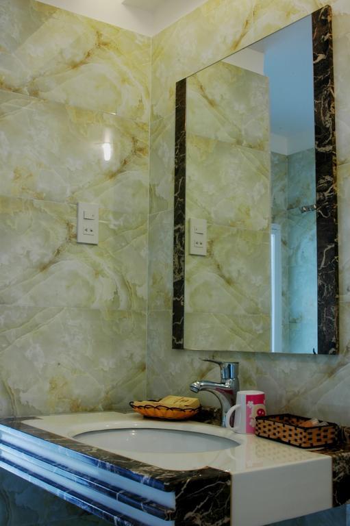Minh Nhat Hotel Nha Trang Room photo